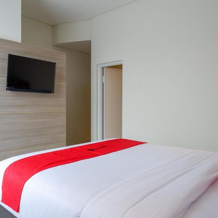 Hotel Reddoorz Near Exit Tol Banyumanik 2 Srondolwetan Exteriér fotografie